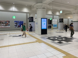 駅出口道画像